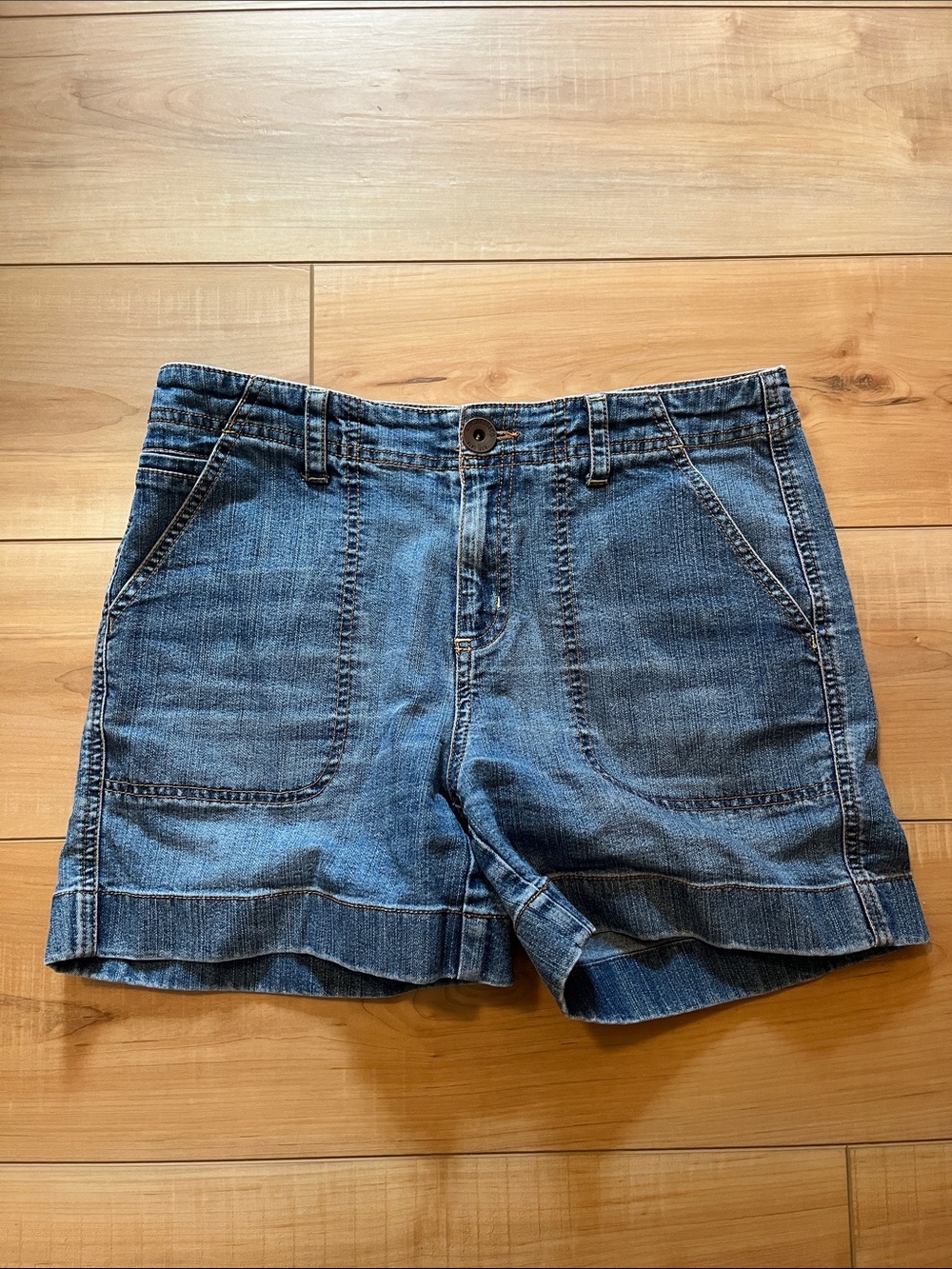 G.H. Bass & Co. Dark Blue Denim Patch Pocket Shorts